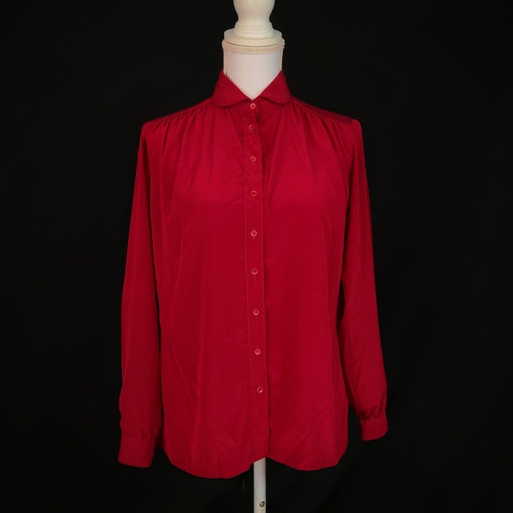 Vintage red vampire button up blouse!